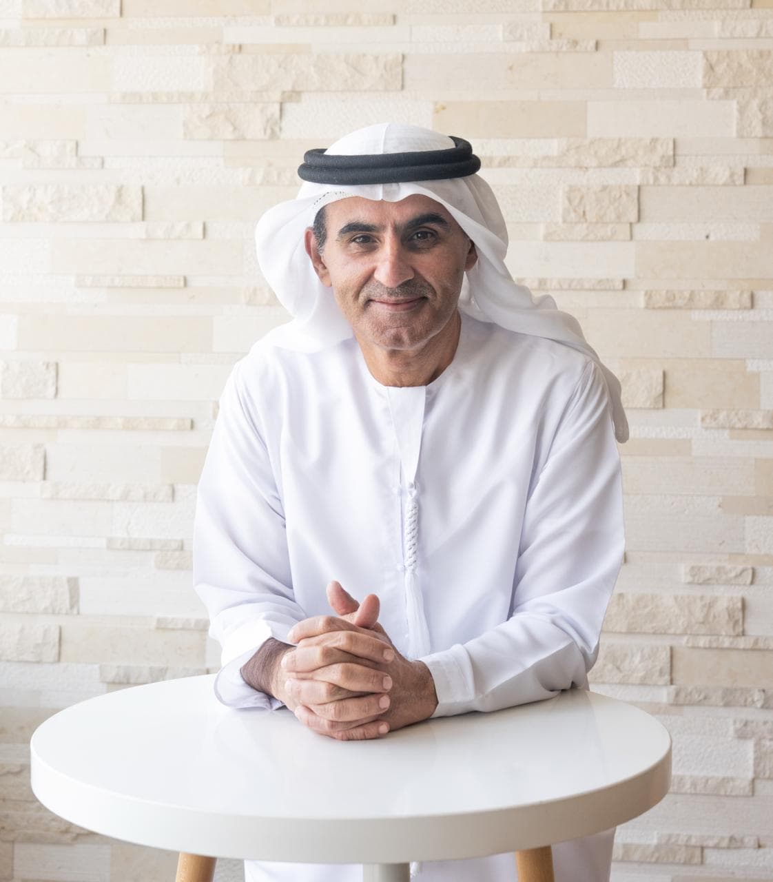 رئيس "مركز أبوظبي للغة العربية" علي بن تميم لـ"النهار": نُخضع الرقمنة لخدمة العربية